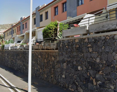 Chalet adosado en venta en calle el Viñátigo, 13